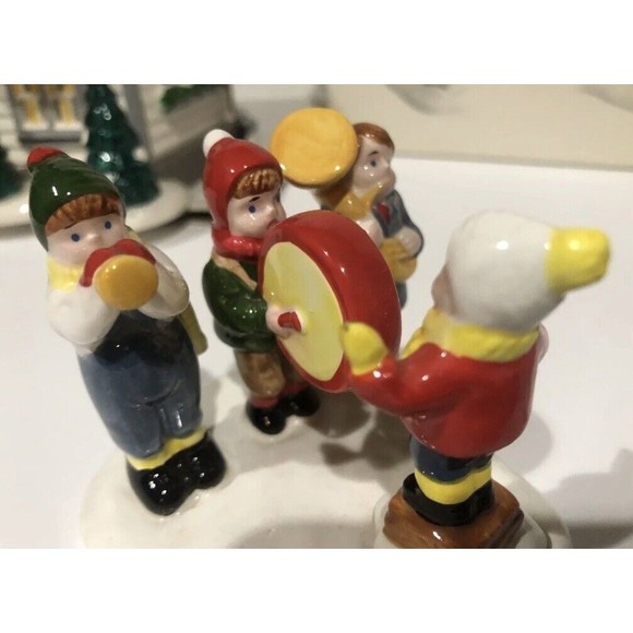 Department 56 The Original Snow Village “Children In Band” #5104-7 Christmas - Picture 3 of 13